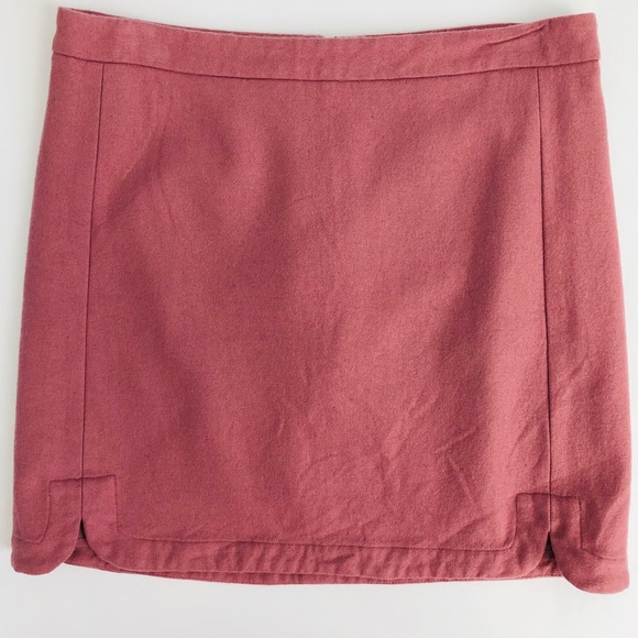 LOFT Dresses & Skirts - Ann Taylor LOFT Pink Wool Mini Skirt | size 6